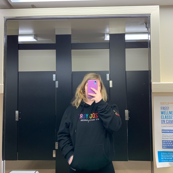 Meet your Posher, Kaitlyn - Picture 1 of 1